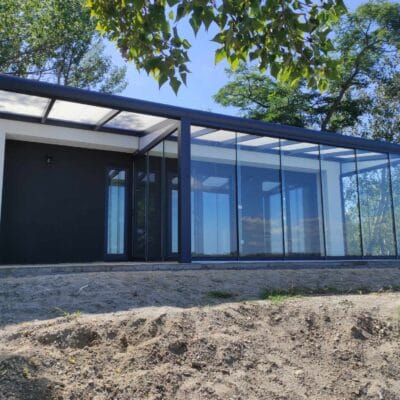 Zimná záhrada zo skla a hliníka – realizácia Laboro, Košice a východné Slovensko