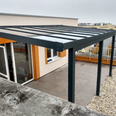 Pergola s pevnou strechou – realizácia Laboro, Košice a východné Slovensko